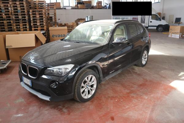 3#3411 Autovettura BMW X1 in vendita - foto 4