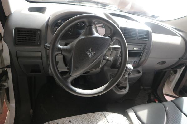 4#3411 Furgone Peugeot Expert in vendita - foto 13