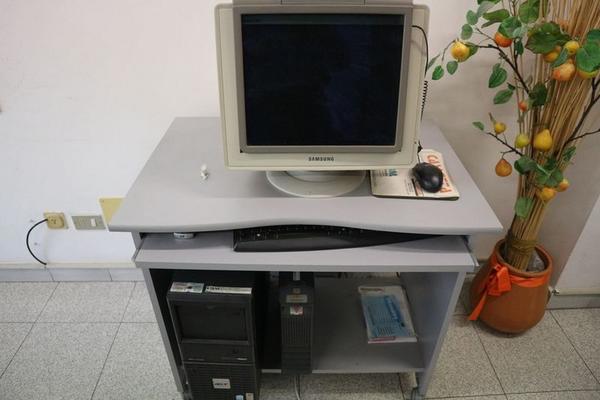 2#3413 Arredamento ufficio e attrezzature elettroniche in vendita - foto 10