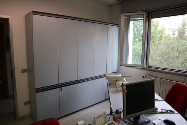 2#3413 Arredamento ufficio e attrezzature elettroniche in vendita - foto 22