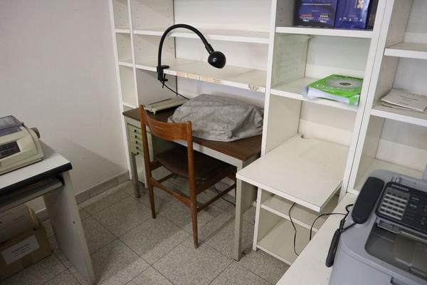 2#3413 Arredamento ufficio e attrezzature elettroniche in vendita - foto 23