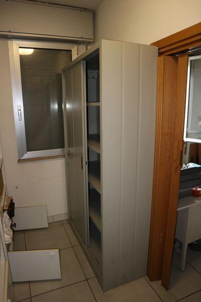 2#3413 Arredamento ufficio e attrezzature elettroniche in vendita - foto 26