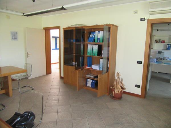 1#3417 Arredi ed attrezzature elettroniche per ufficio in vendita - foto 23