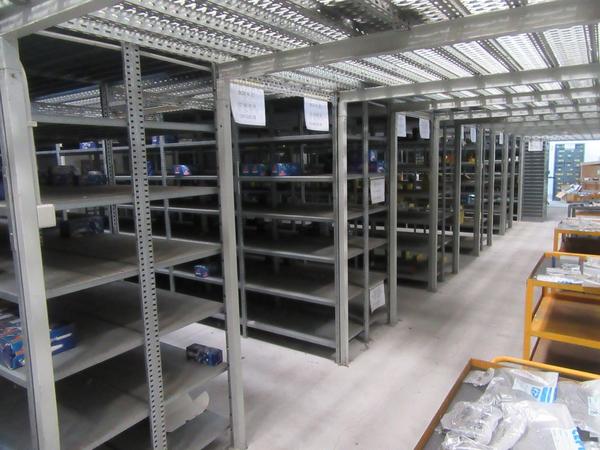 2#3417 Attrezzature officina in vendita - foto 12