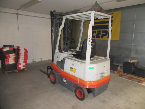 2#3417 Attrezzature officina in vendita - foto 14