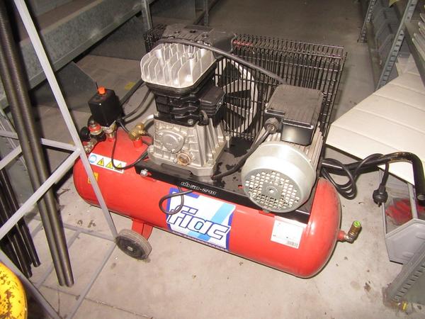 2#3417 Attrezzature officina in vendita - foto 41