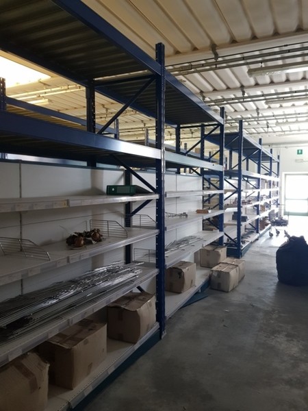 Logistica in vendita