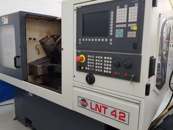 17#3423 Tornio Lico mod LNT42S a CNC in vendita - foto 3