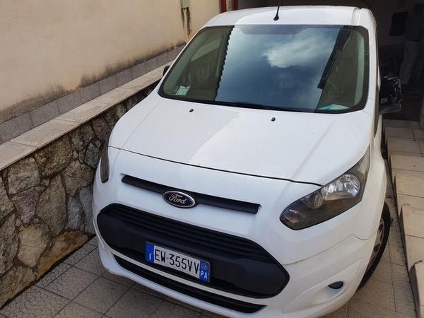 Furgoni in vendita