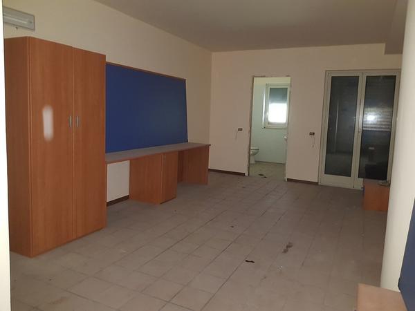 25#3428 Arredamenti per stanza hotel in vendita - foto 49