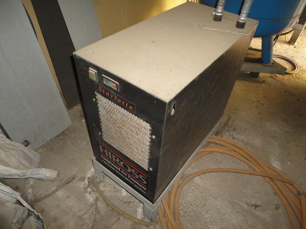 13#3429 Essiccatore Hiross e compressore Nuair Jupiter in vendita - foto 2
