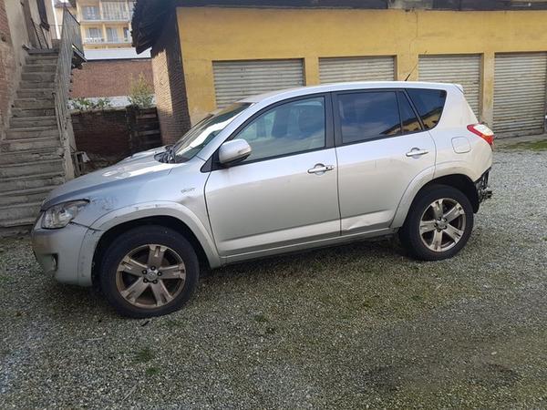 6#3431 Autovettura Toyota Rav4 in vendita - foto 3