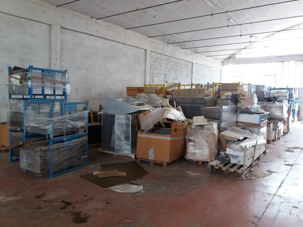 1#3432 Minuteria e ferramenta per produzione di mobili in vendita - foto 3