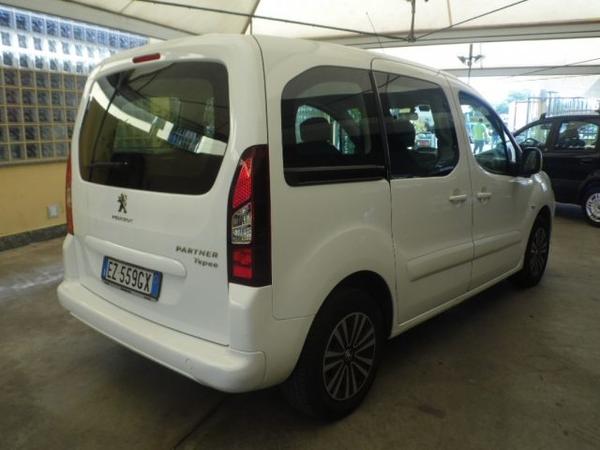 12#3437 Autovettura Peugeot Partner Tepee in vendita - foto 6