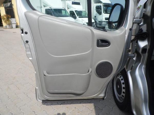 13#3437 Furgone Renault Trafic in vendita - foto 11
