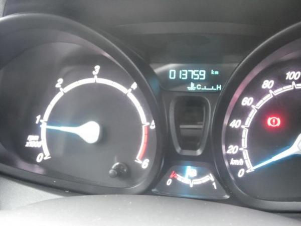 24#3437 Furgone Ford Tourneo Courier 1.5 TDCI in vendita - foto 13