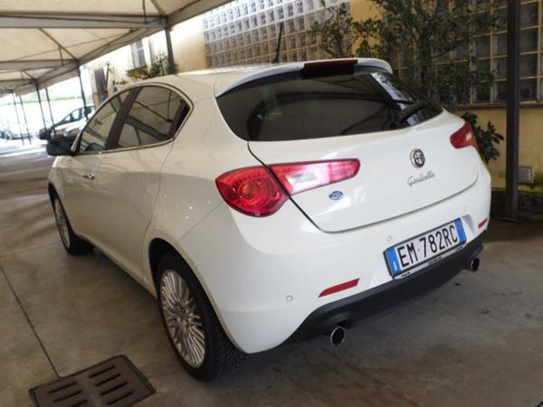 25#3437 Autovettura Alfa Romeo Giulietta 2.0 JTDm-2 in vendita - foto 3