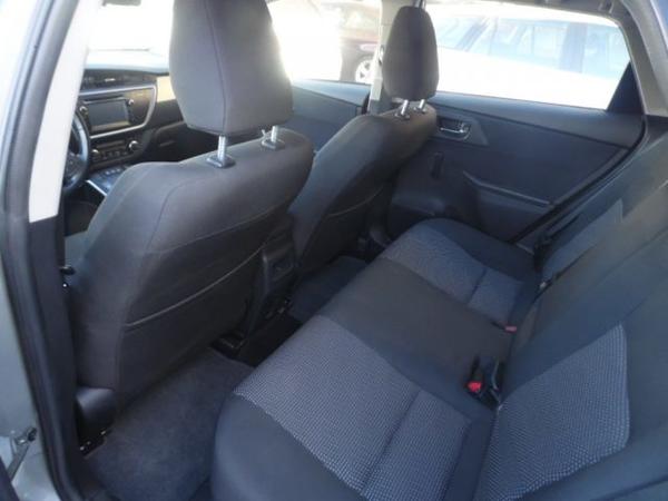 5#3437 Autovettura Toyota Auris in vendita - foto 9