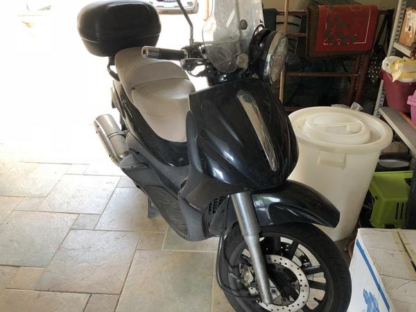 2#3440 Motociclo Piaggio Beverly in vendita - foto 1