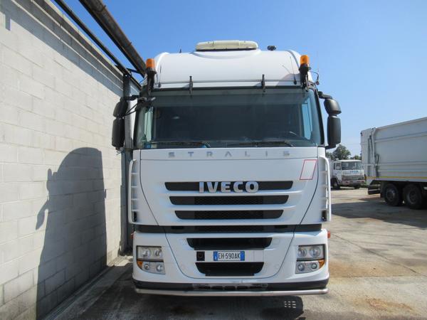 17#3441 Autocarro Iveco in vendita - foto 2