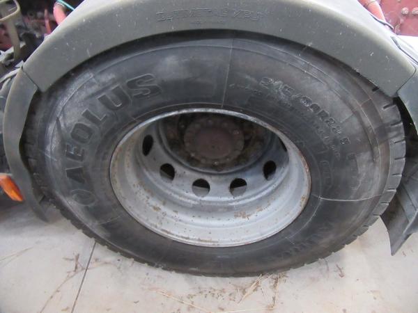 30#3441 Trattore stradale Iveco Magirus in vendita - foto 5