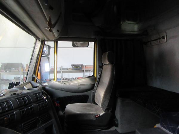 30#3441 Trattore stradale Iveco Magirus in vendita - foto 10