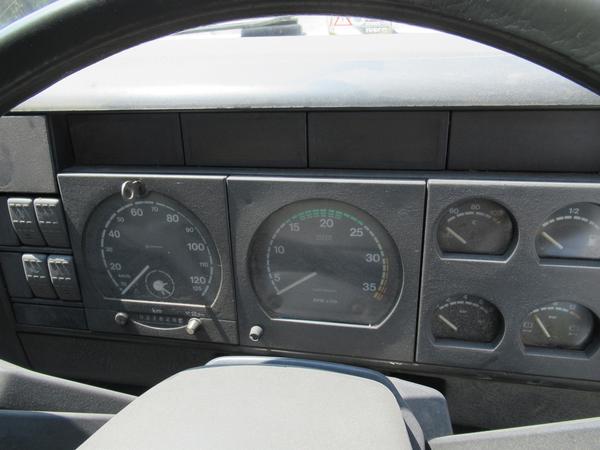 9#3441 Autocarro Iveco 150E18KA in vendita - foto 23