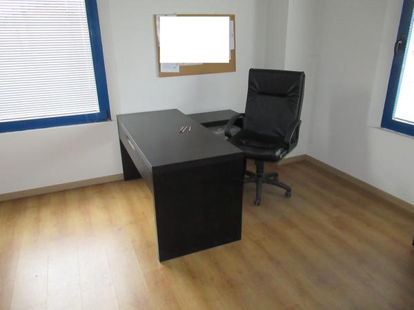 128#3444 Arredi e attrezzature ufficio in vendita - foto 2