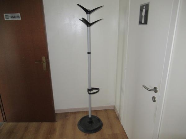 128#3444 Arredi e attrezzature ufficio in vendita - foto 8