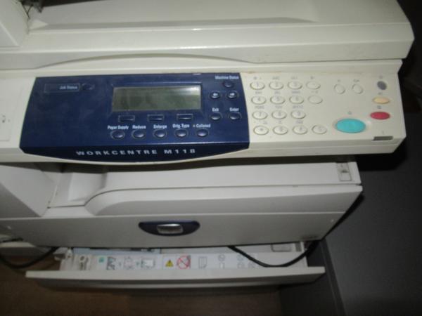 128#3444 Arredi e attrezzature ufficio in vendita - foto 12