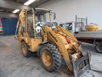 Immagine 3 - Macchina operatrice semovente Komatsu WB70A - Lotto 13 (Asta 3444)