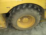 Immagine 9 - Macchina operatrice semovente Komatsu WB70A - Lotto 13 (Asta 3444)