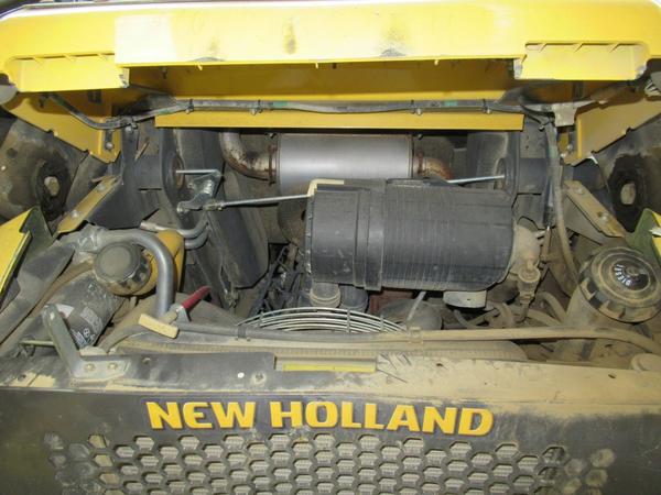 6#3444 Minipala semovente New Holland in vendita - foto 10