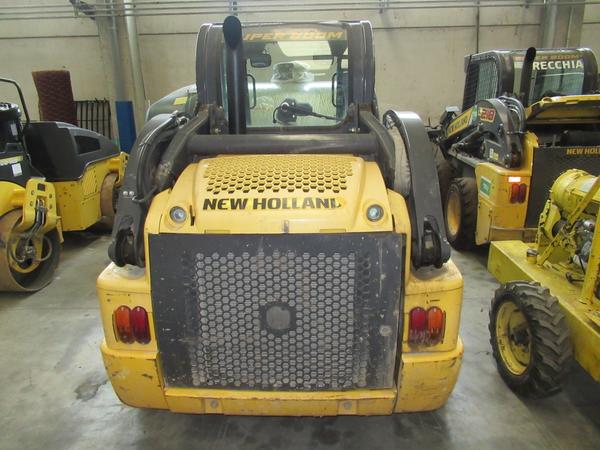 7#3444 Minipala semovente New Holland in vendita - foto 3