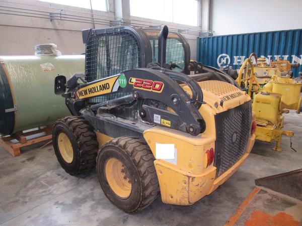 7#3444 Minipala semovente New Holland in vendita - foto 5