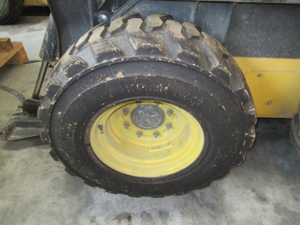 7#3444 Minipala semovente New Holland in vendita - foto 8