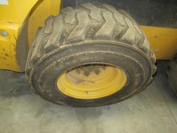 7#3444 Minipala semovente New Holland in vendita - foto 9