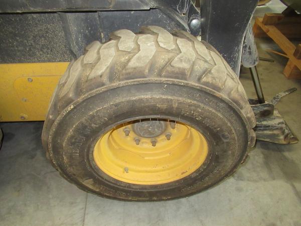 7#3444 Minipala semovente New Holland in vendita - foto 10