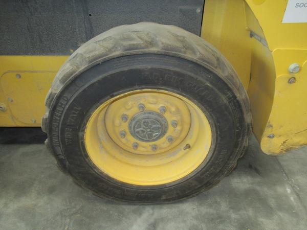 8#3444 Minipala semovente New Holland in vendita - foto 8