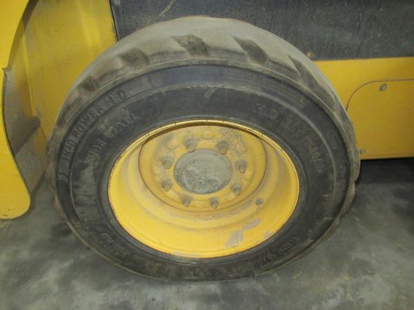 8#3444 Minipala semovente New Holland in vendita - foto 9