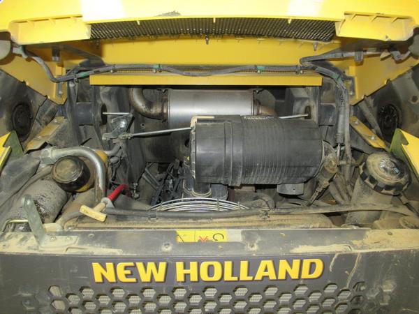 8#3444 Minipala semovente New Holland in vendita - foto 14