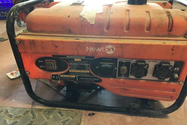 15#3446 Attrezzature e insegne da cantiere in vendita - foto 21