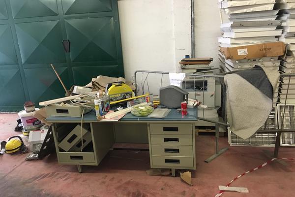 15#3446 Attrezzature e insegne da cantiere in vendita - foto 26