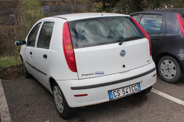 10016#3450 Autovettura Fiat Punto MJT 16V in vendita - foto 3