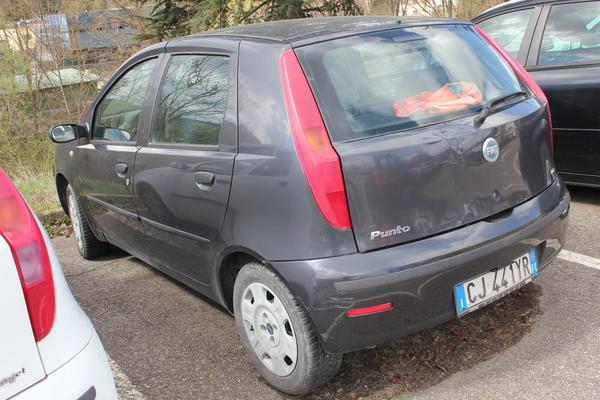 10018#3450 Autocarro Fiat Punto Van in vendita - foto 2