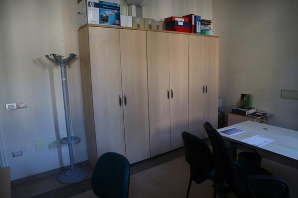 139#3450 Arredamento ufficio e attrezzature elettroniche in vendita - foto 10