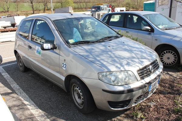 45022#3450 Autocarro Fiat Punto Van in vendita - foto 1