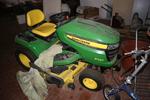 Image 1 - John Deere hydrostatic tractor - Lot 56 (Auction 3453)