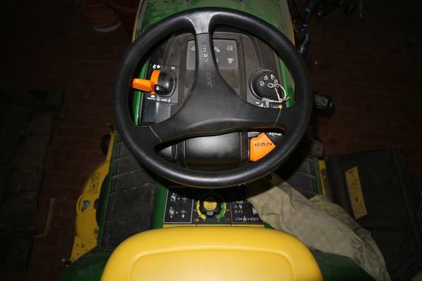 56#3453 Trattorino idrostatico John Deere in vendita - foto 10