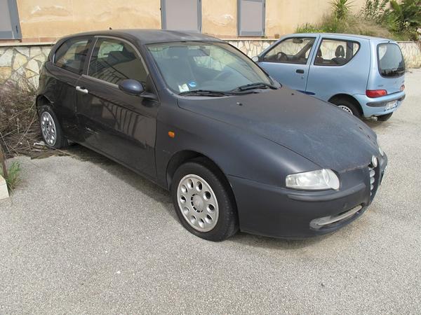 1#3465 Autovettura Alfa Romeo 147 in vendita - foto 4